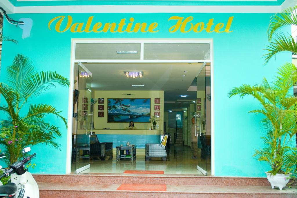 Valentine Hotel Hue Esterno foto