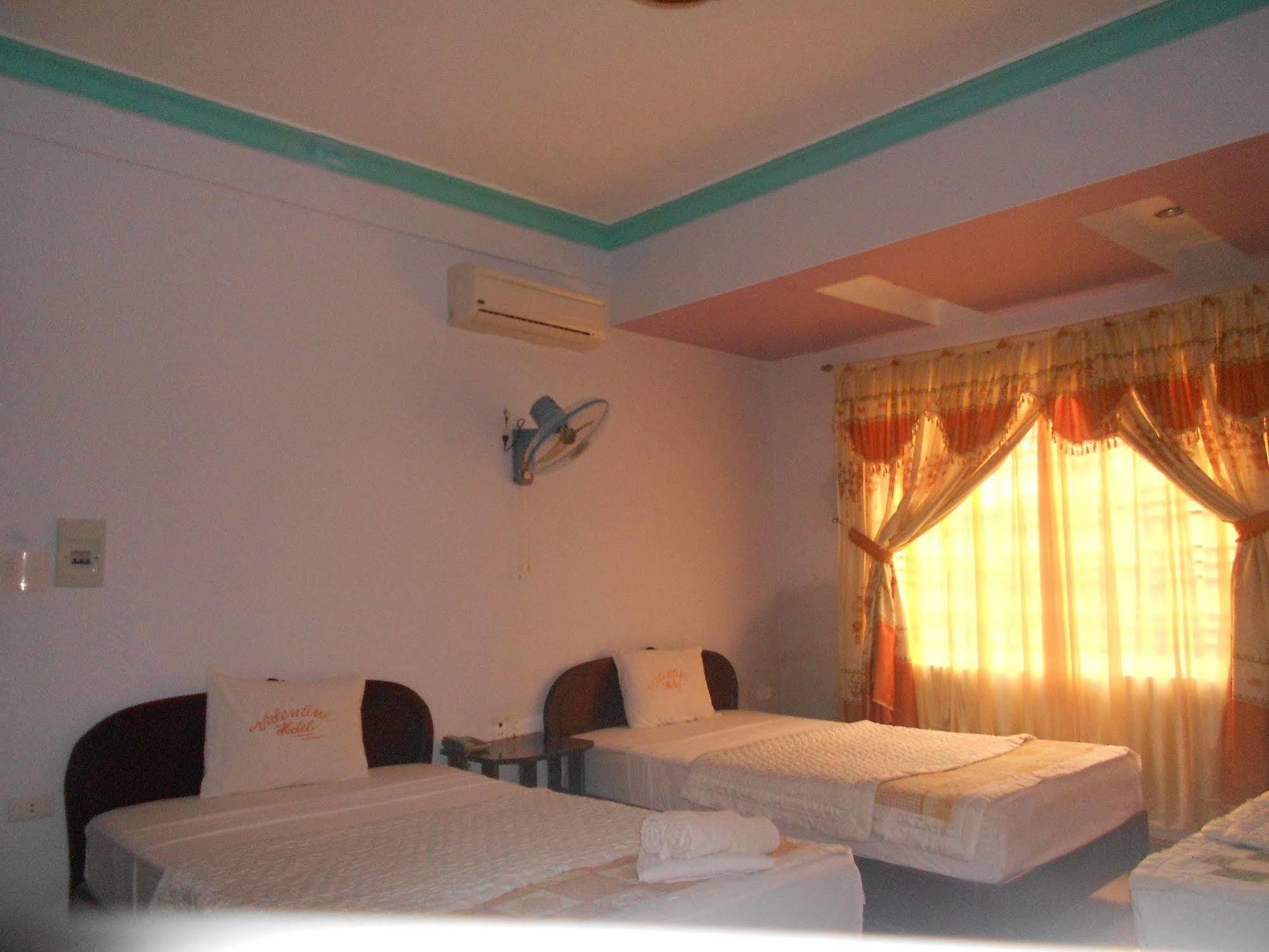 Valentine Hotel Hue Esterno foto